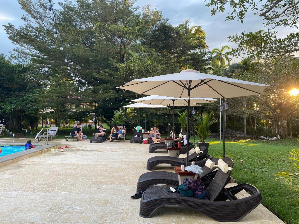 Hotel Los Higuerones Paso Canoas 외부 사진