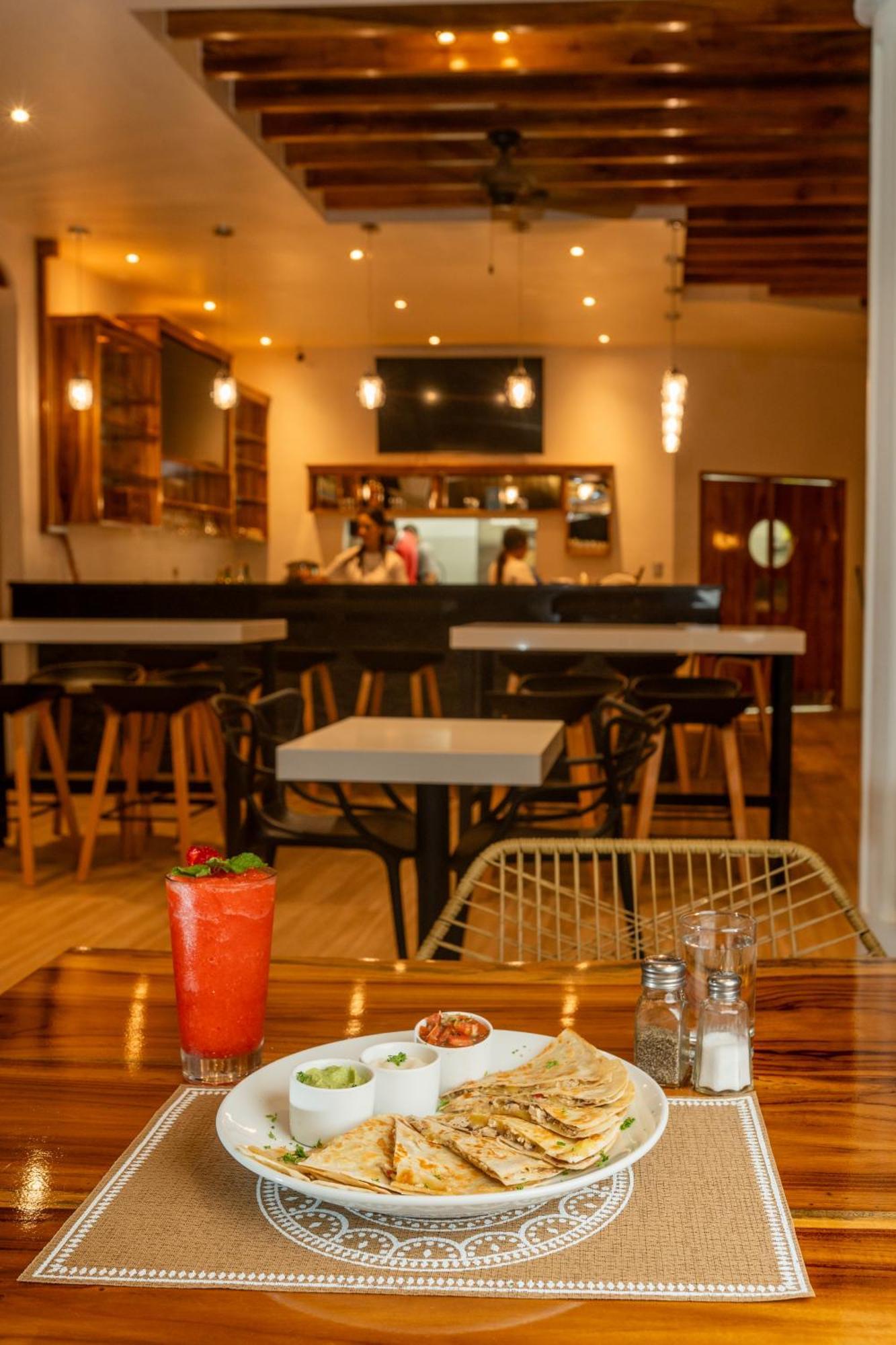 Hotel Los Higuerones Paso Canoas 외부 사진