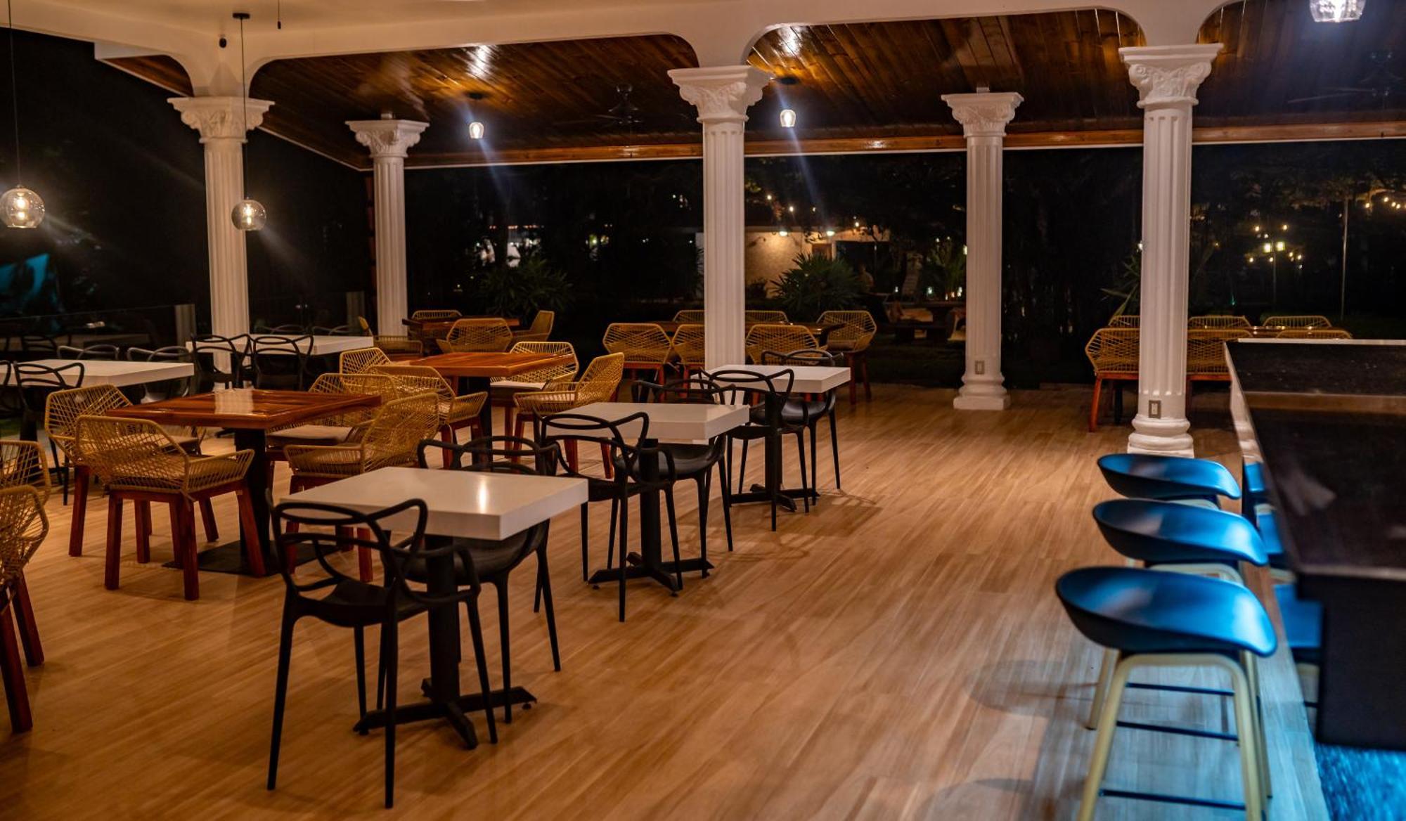 Hotel Los Higuerones Paso Canoas 외부 사진