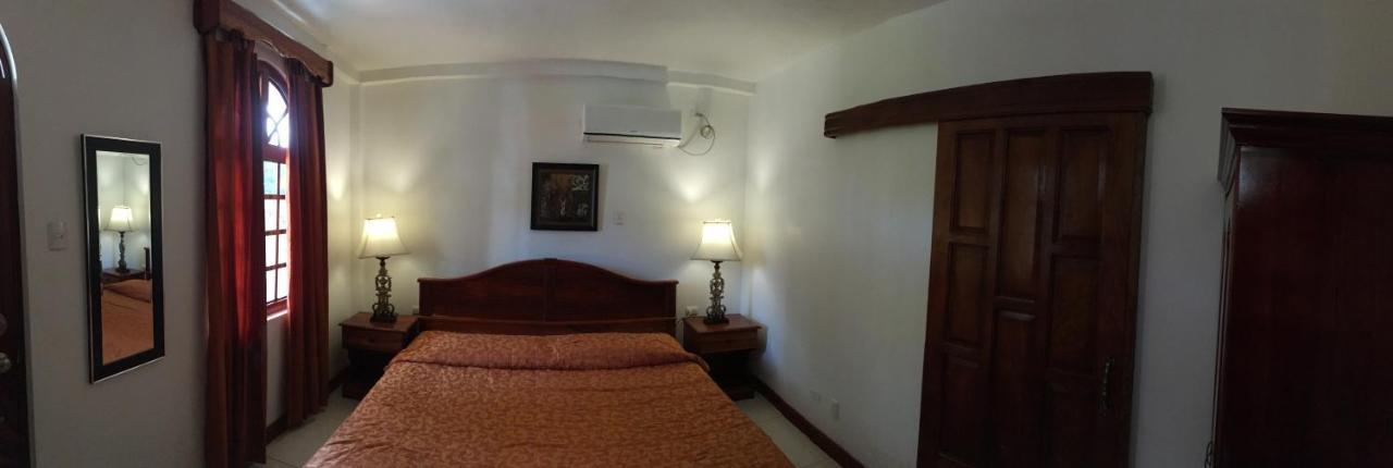 Hotel Los Higuerones Paso Canoas 외부 사진