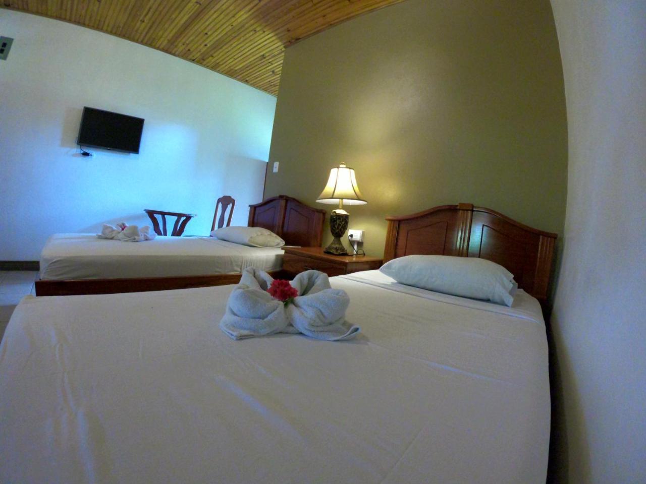 Hotel Los Higuerones Paso Canoas 외부 사진